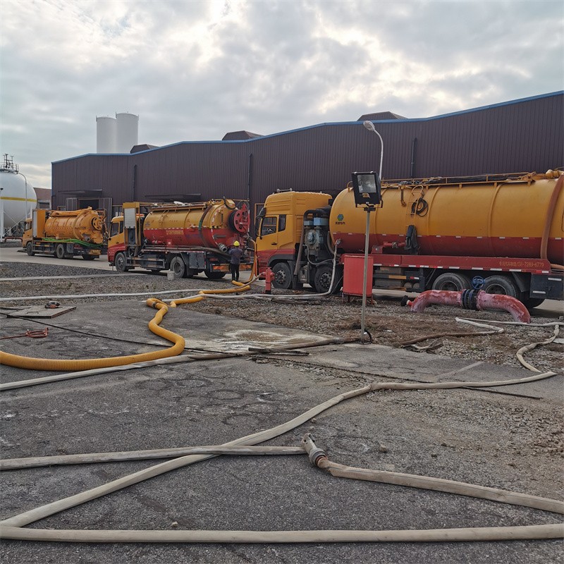 定兴污水池清理